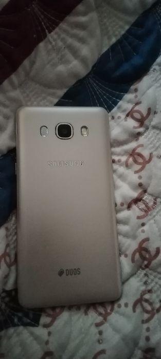 Продам самсунг J5