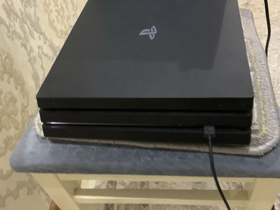 Ps4 pro 11.00 gold hen ideal