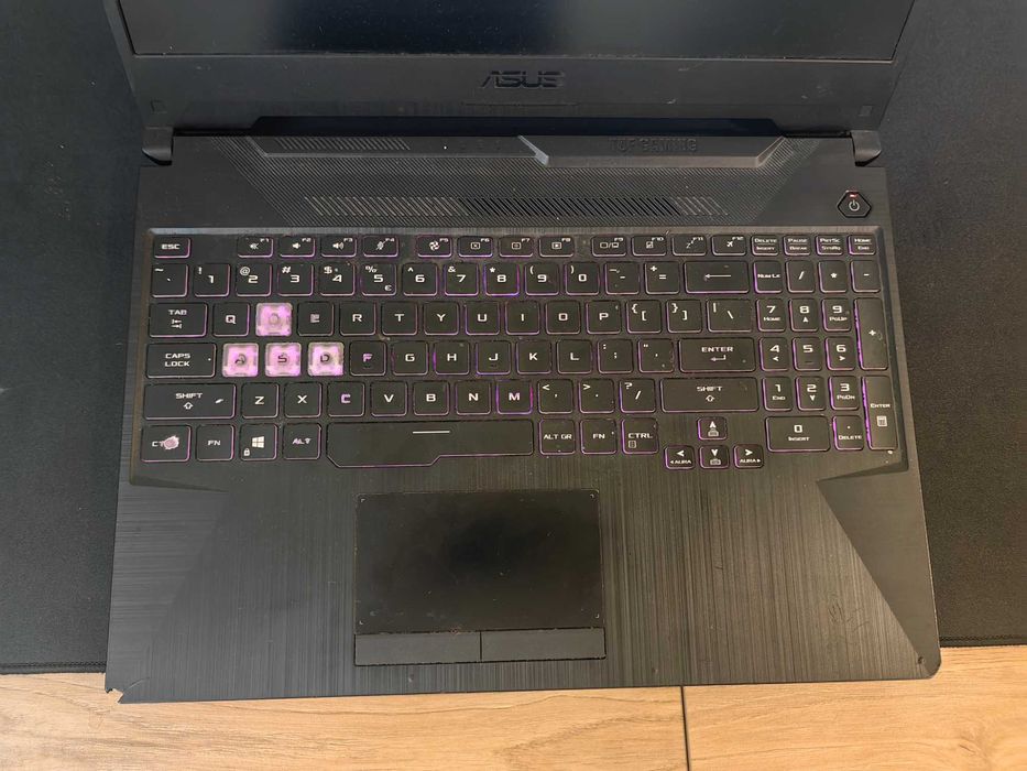 ASUS TUF A15 FA506IV (Ryzen 7 4800H / RTX 2060 / 16GB RAM / 1TB SSD)