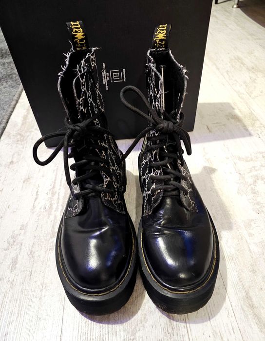 Боти Dr. Martens