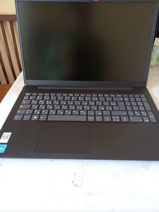 Notebook LENOVO yengi ishlatilmagan srochno