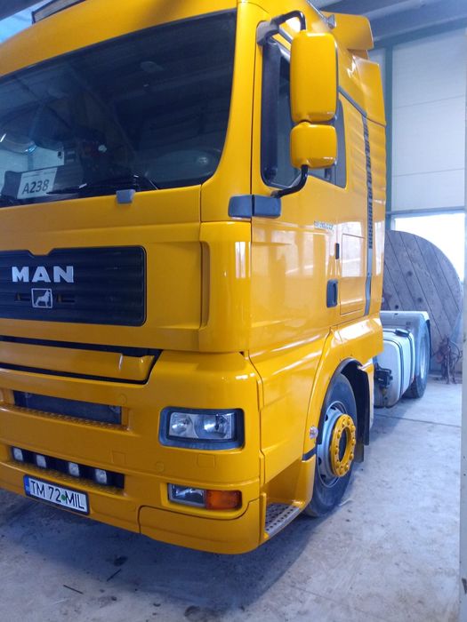 Vând camion articulat Man