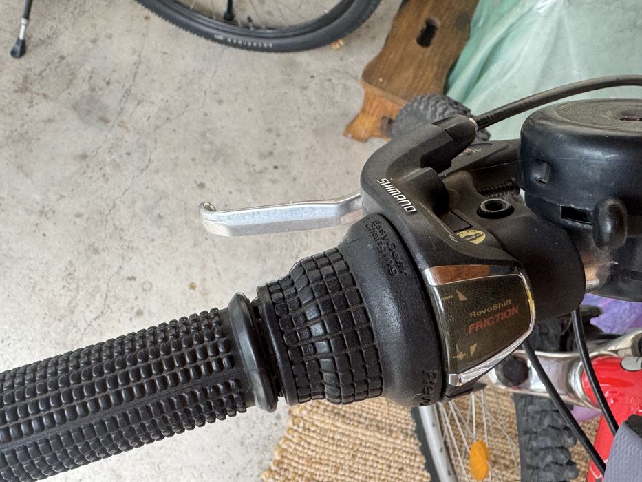 Vand bicicleta DHS editie aniversara