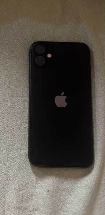 Apple iPhone 11 в идеальном состоянии