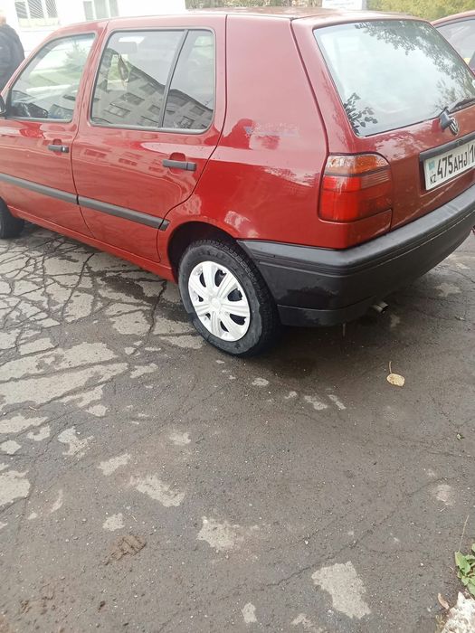 Продам автомобиль Фольксваген Гольф 3