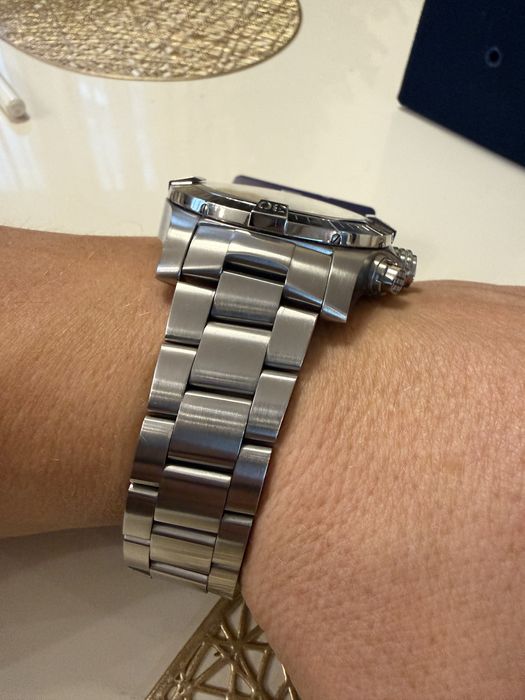 Breitling Super Avenger Chronograph  48mm. Оригинален, като нов. 2024г