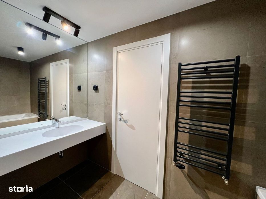 3 camere One Herastrau Towers