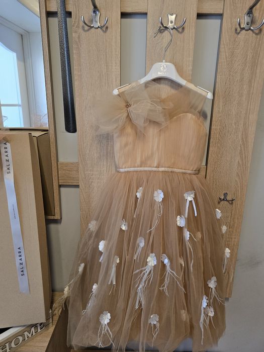 Рокля Salzarra с аксесоар за коса 128 см