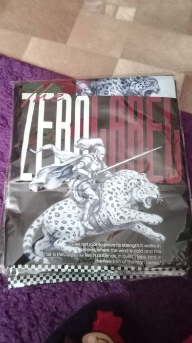 Футболки с дизайном.