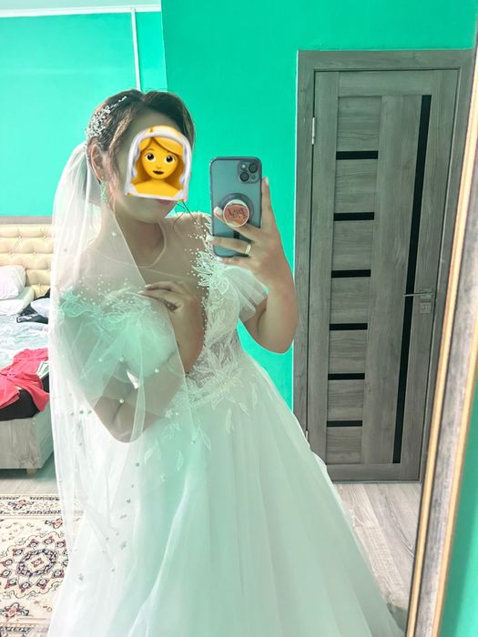 Свадебное платье с фатой