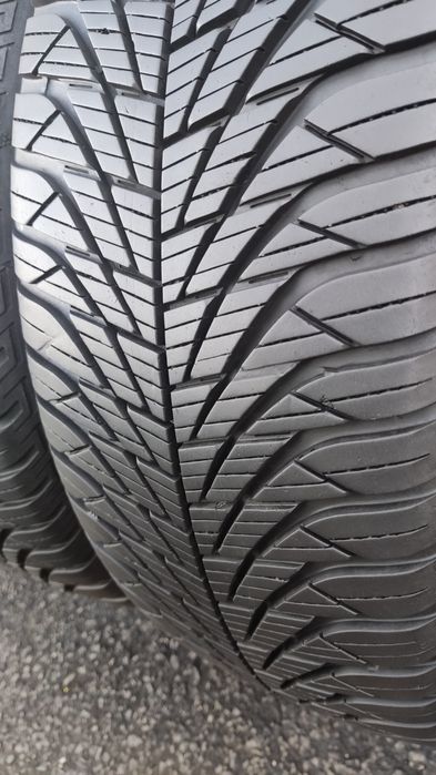 2бр. всесезонни гуми 215/60/17 Fulda Multicontrol Suv
dot24
7mm