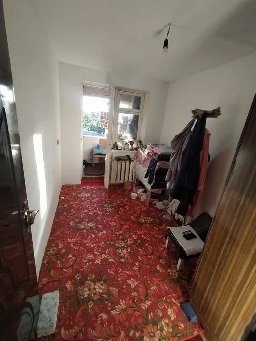 Yangi yol shaxarda 2 xonali kvartira sotiladi