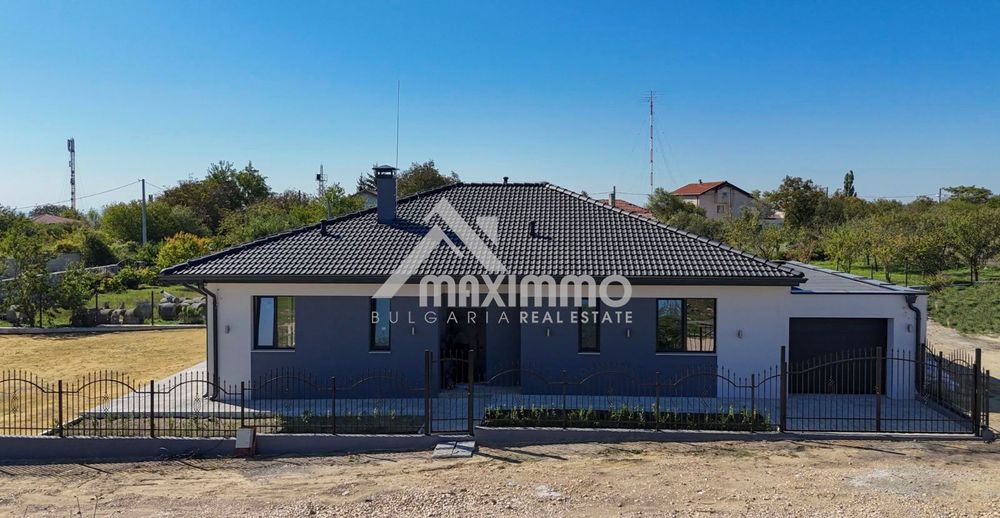 Продава се Къща в с. Баново, Област Варна - 210 кв.м за 1405 €/кв.м - Снимка #4