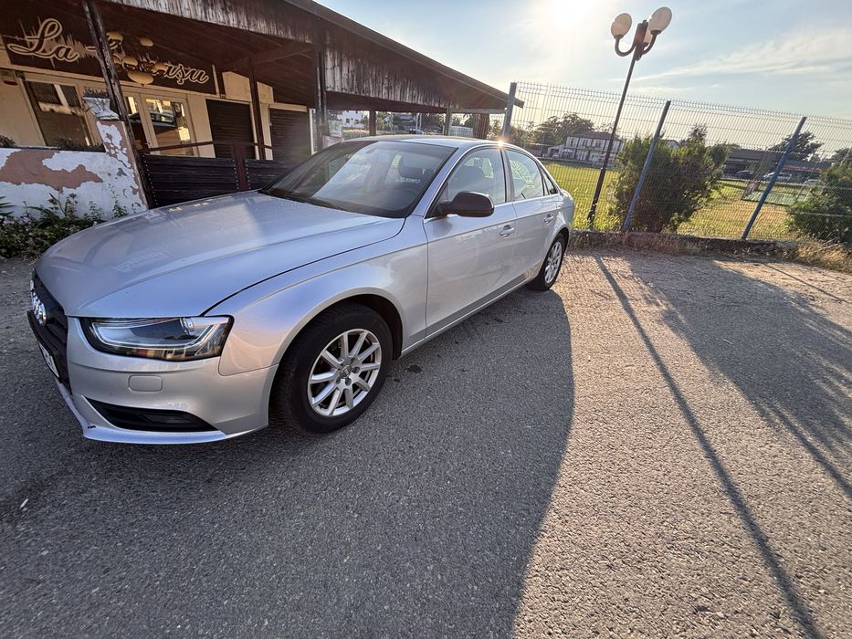 Audi A4 B8.5 2.0 TDI 140 CP Manuală