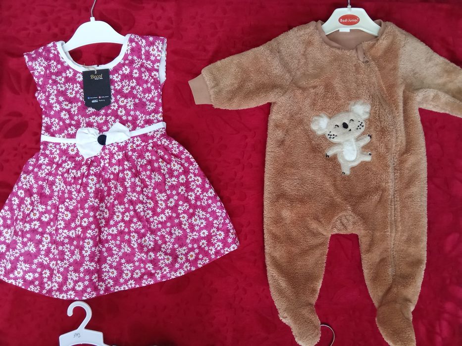 Костюмчик для новорожденной