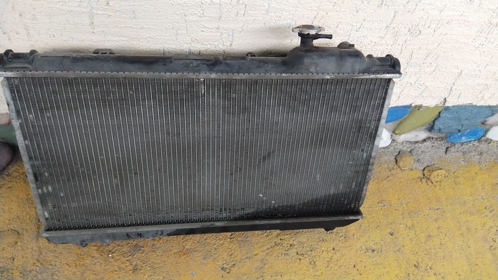 Продам  радиатор кондиционер