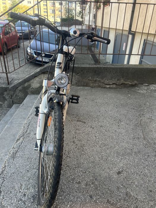 Bicicleta de fete