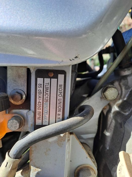 De  vinzare motocicieta 125 Jawa [moto-union]