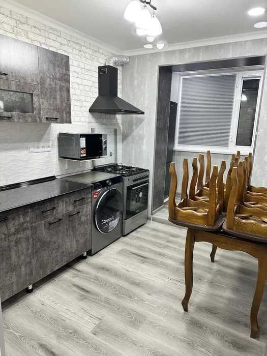 Дархан / Хамид Алимджана | 1-комн 4 из 7 | 40 м2 [M:0022]