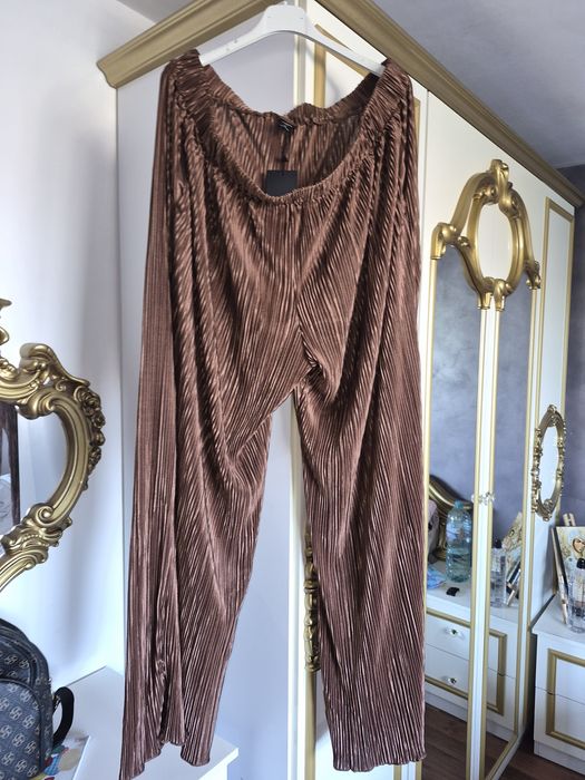 Vand pantaloni dama marimea 3xl