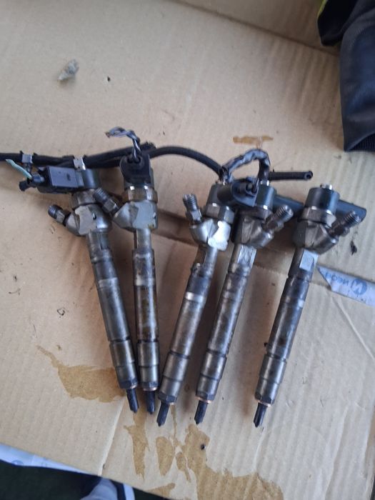 Дюзи дюза mercedes 2,7cdi 3,2cdi