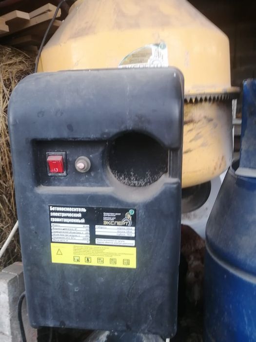 Продам бетономешалку