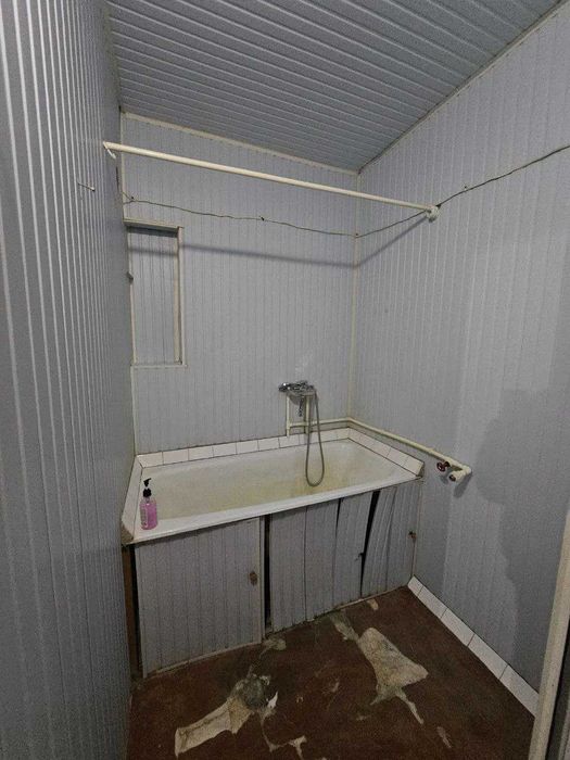 3х комнатная квартира на 3 этаже, югославский проект, Саттепо