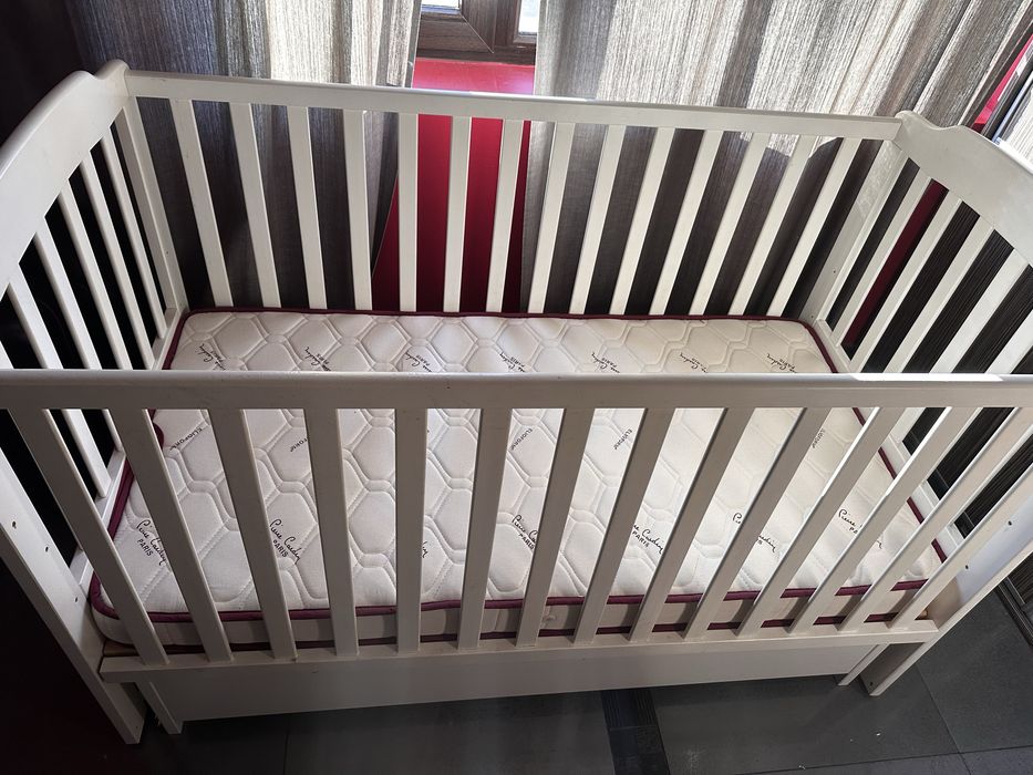 Детско креватче с матрак