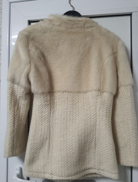 Палто от вълна и еко косъм