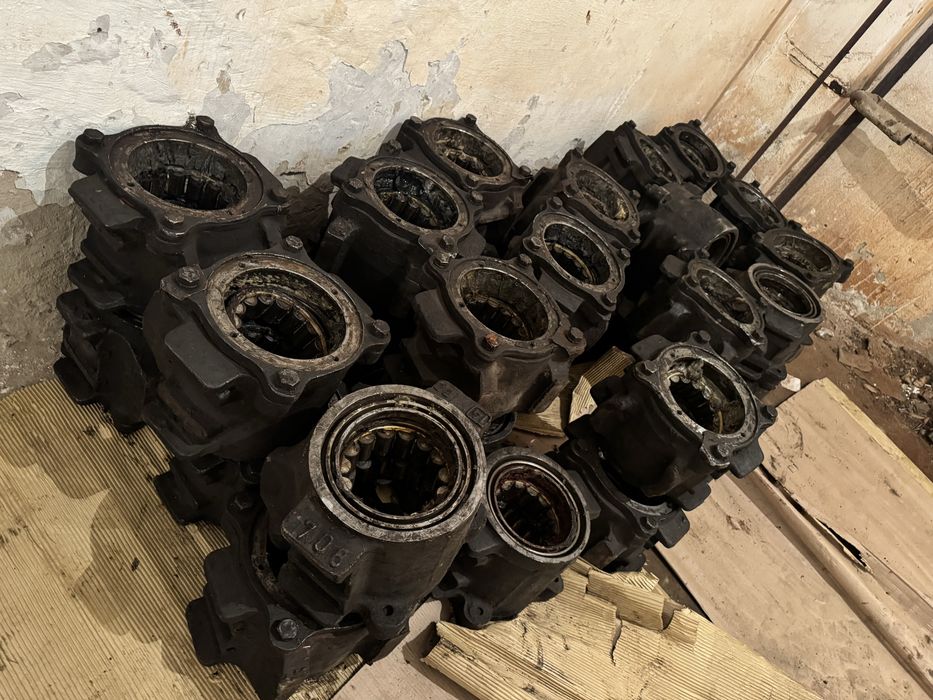 Корппус букса в сборе бу