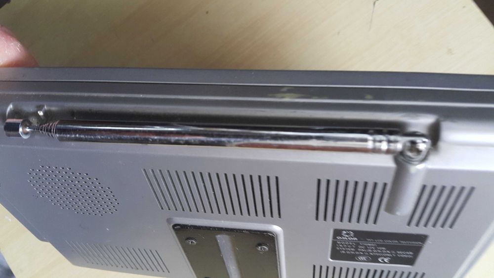 Мини портативен телевизор монитор OLSON без цифров тунер, дистанционо