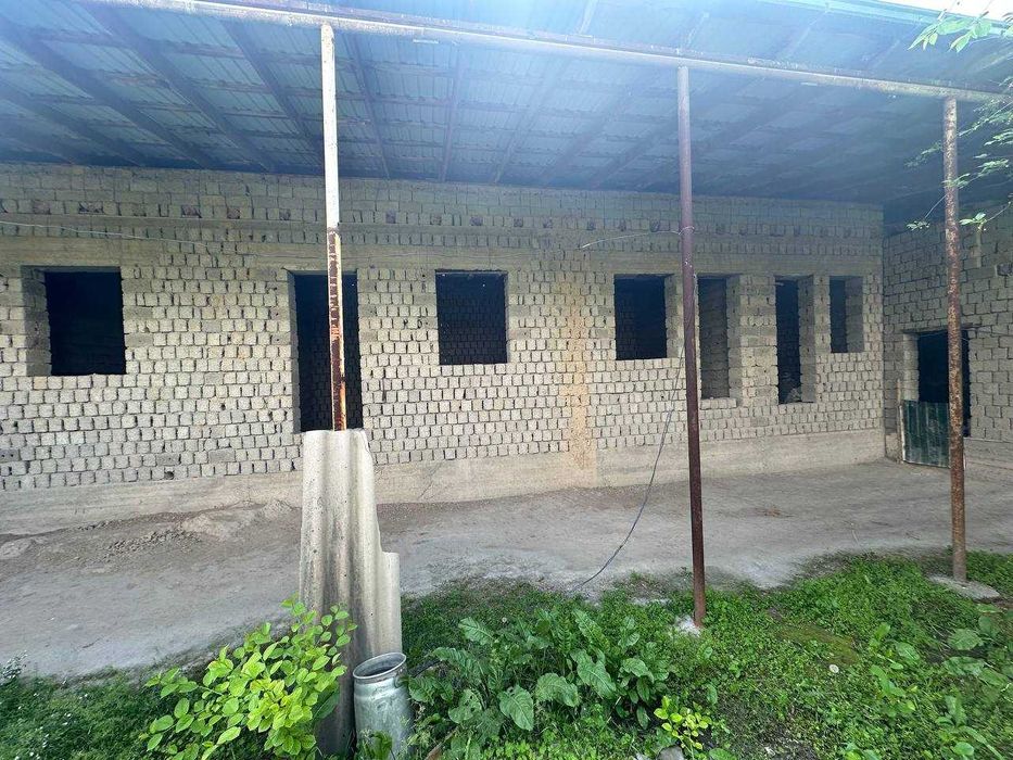 6 sotix, 5 xonali uy (karobka) – срочно sotiladi 1 sotixi 17 500$