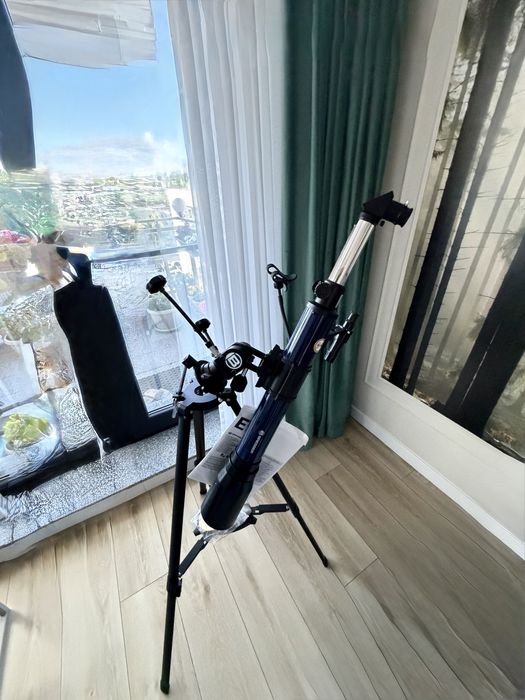 Telescop astronomic Bresser cu montură ecuatorială