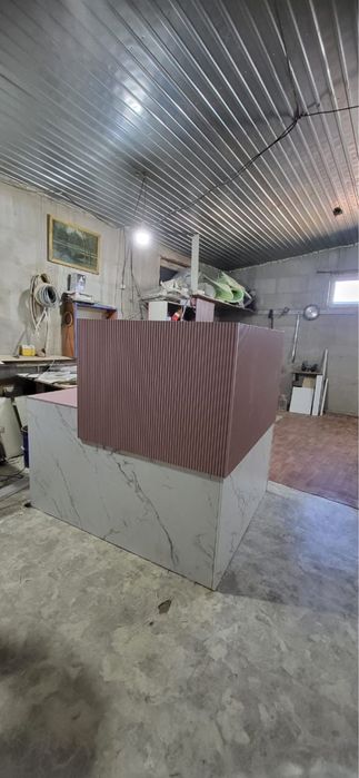 Продам ресепшен.