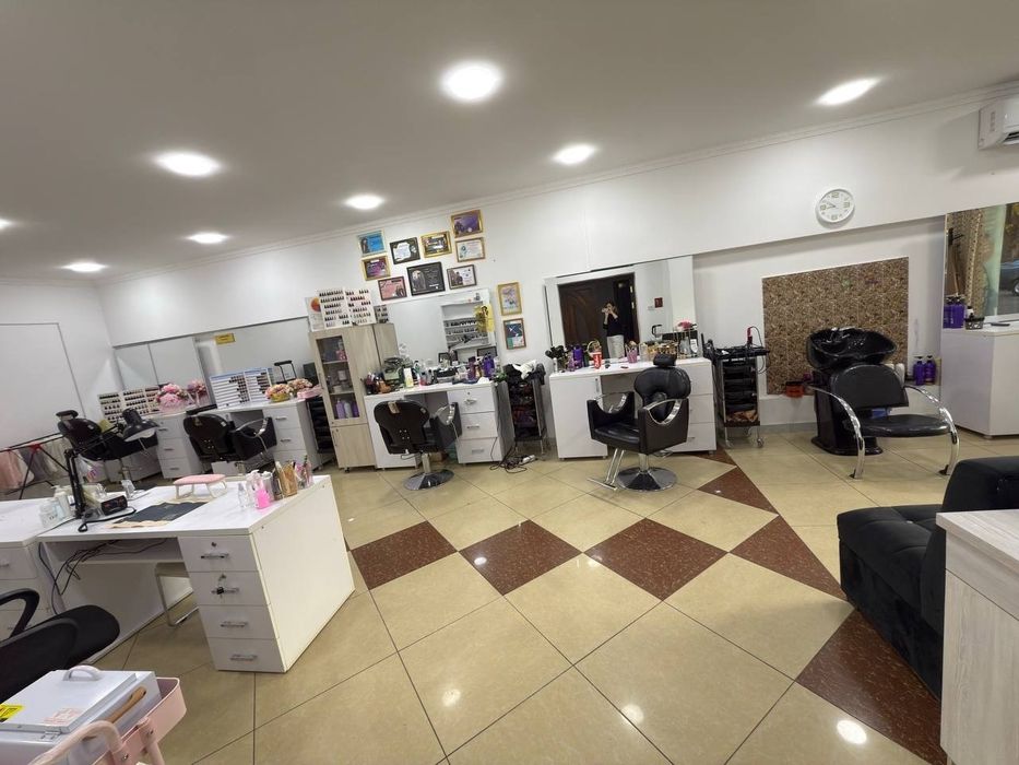 Salon uchun mebel ( trimol ) sotiladi