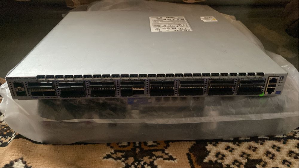 Свитч Arista dcs-7060cx32s 100gbit