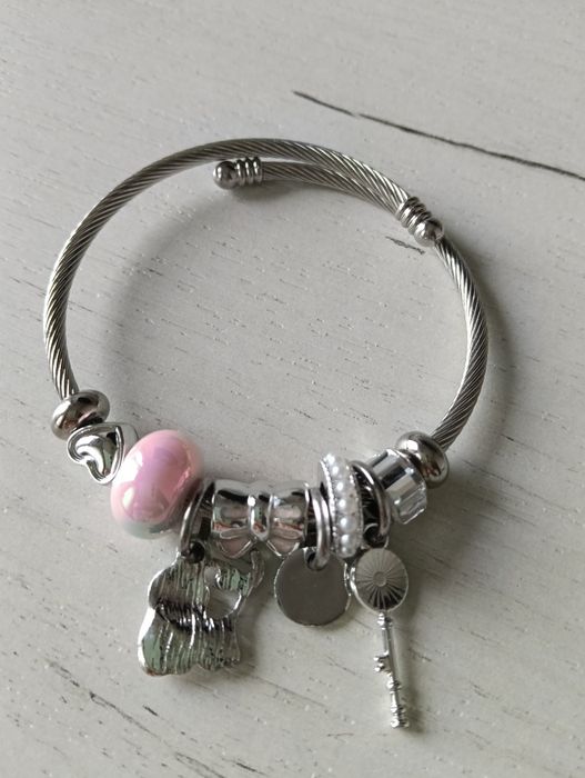 Дамска гривна тип Pandora