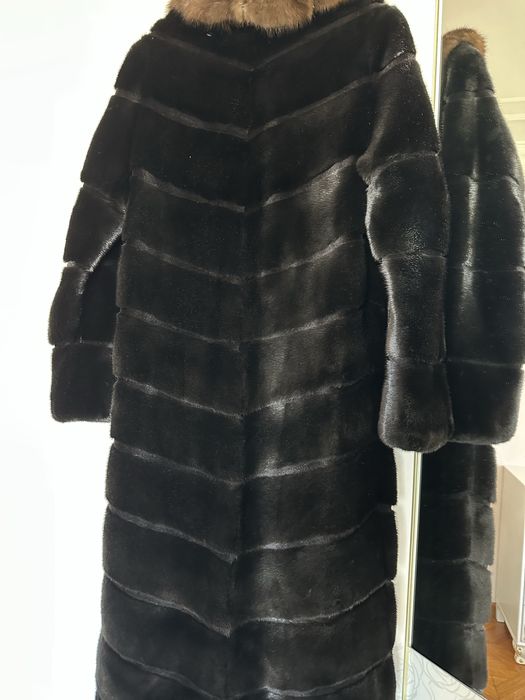 Шуба блэкглама норковая