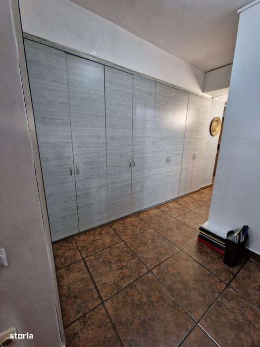 Ultracentral! Apartament spațios 3 camere, 2 băi și 2 balcoane