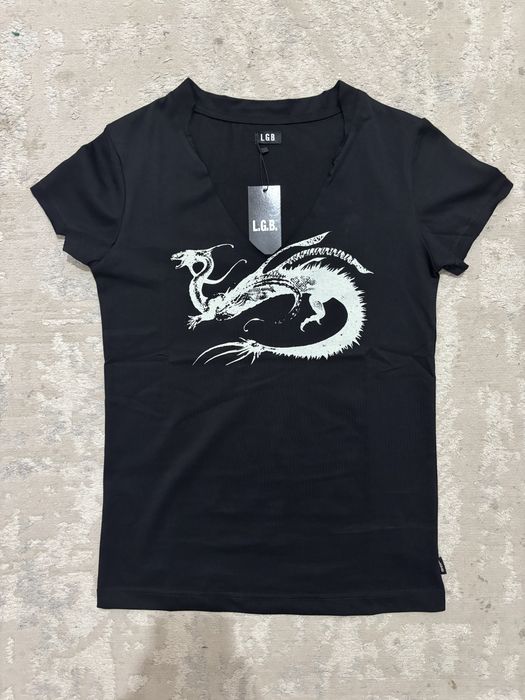 L.G.B v neck dragon trip t-shirt