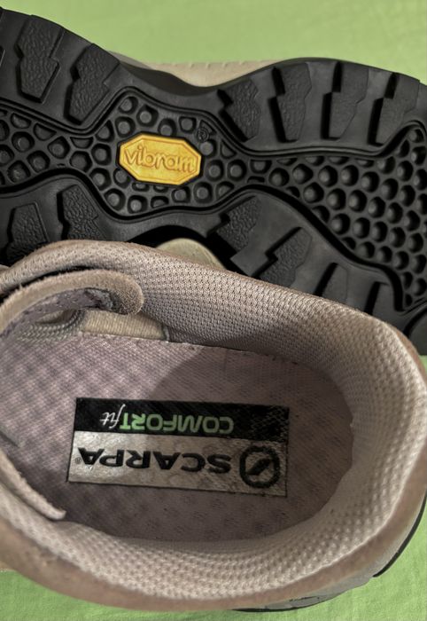 2 чифта SCARPA номер 37, туристически обувки, маратонки планина