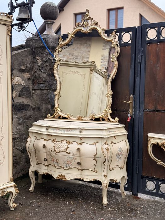 Dormitor baroc Venetian!