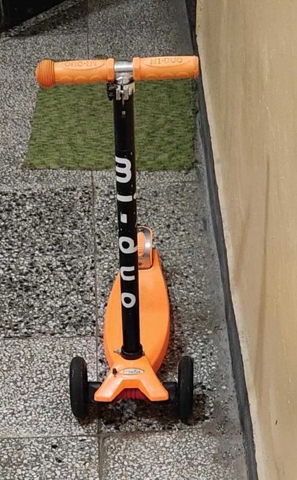 Продавам  детска тротинетка