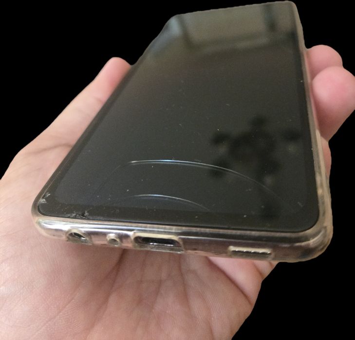 Продам телефон samsung a72