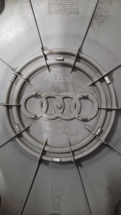 Оригинални тасове Audi 16 инча 4B0601147 C