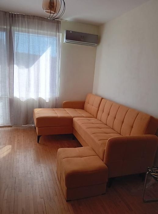 Двустаен апартамент, под наем, кв. Колхозен пазар