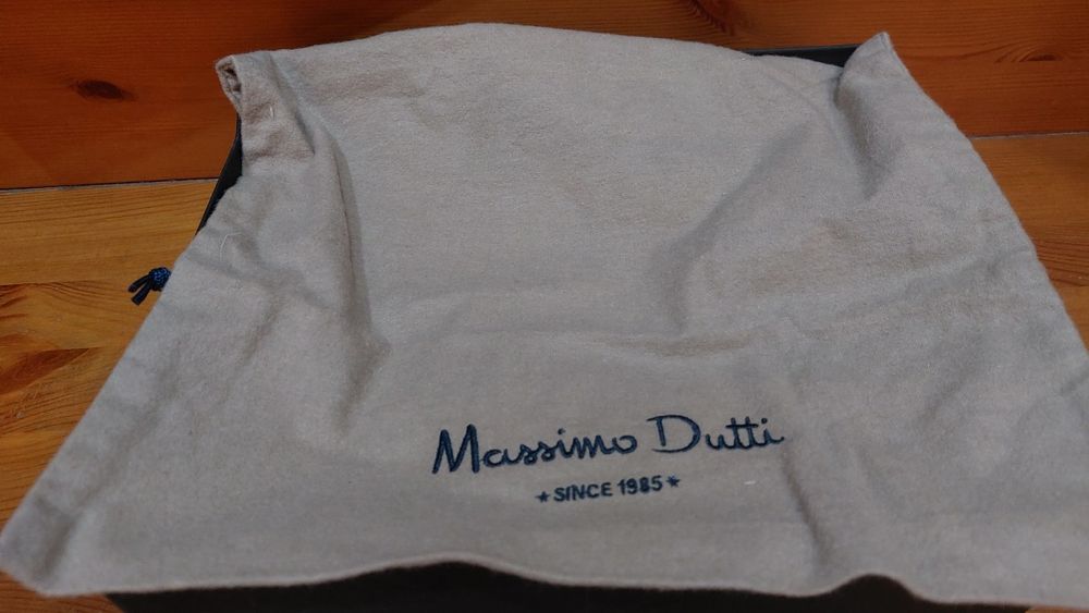 Полусапожки от Massimodutti.