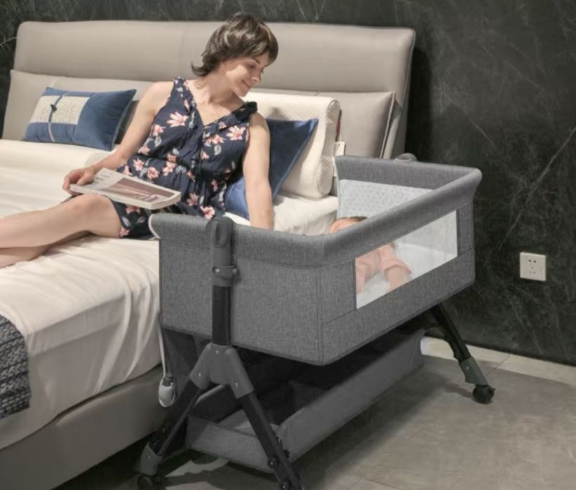 Деттский крават новый