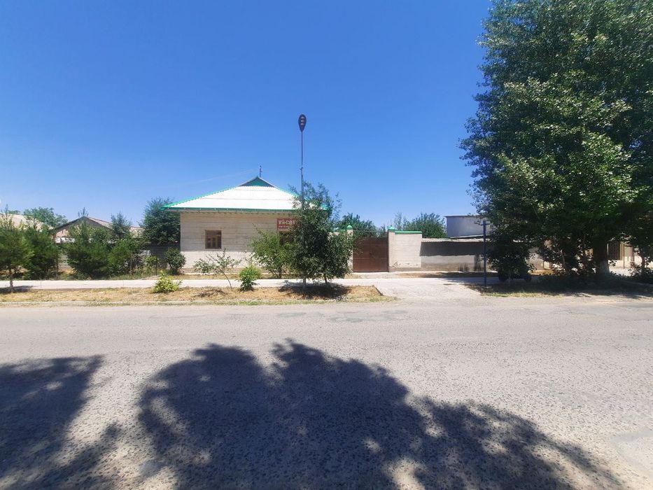 Sotilayotgan xovli bog’i bilan