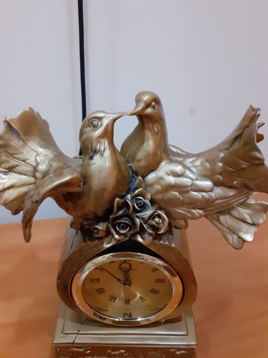 Сувенирные  часы
